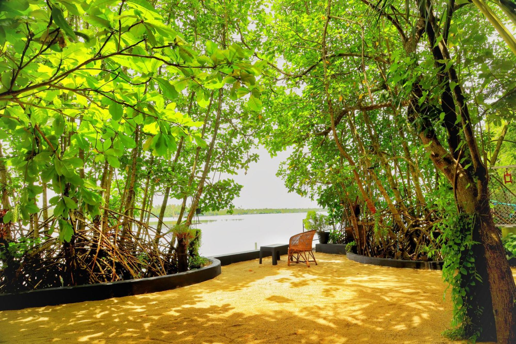 Lakefront Beach Homes Cherai Beach Eksteriør bilde